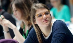 Nữ giám đốc 26 tuổi của Ngân hàng Quốc gia Argentina là ai?